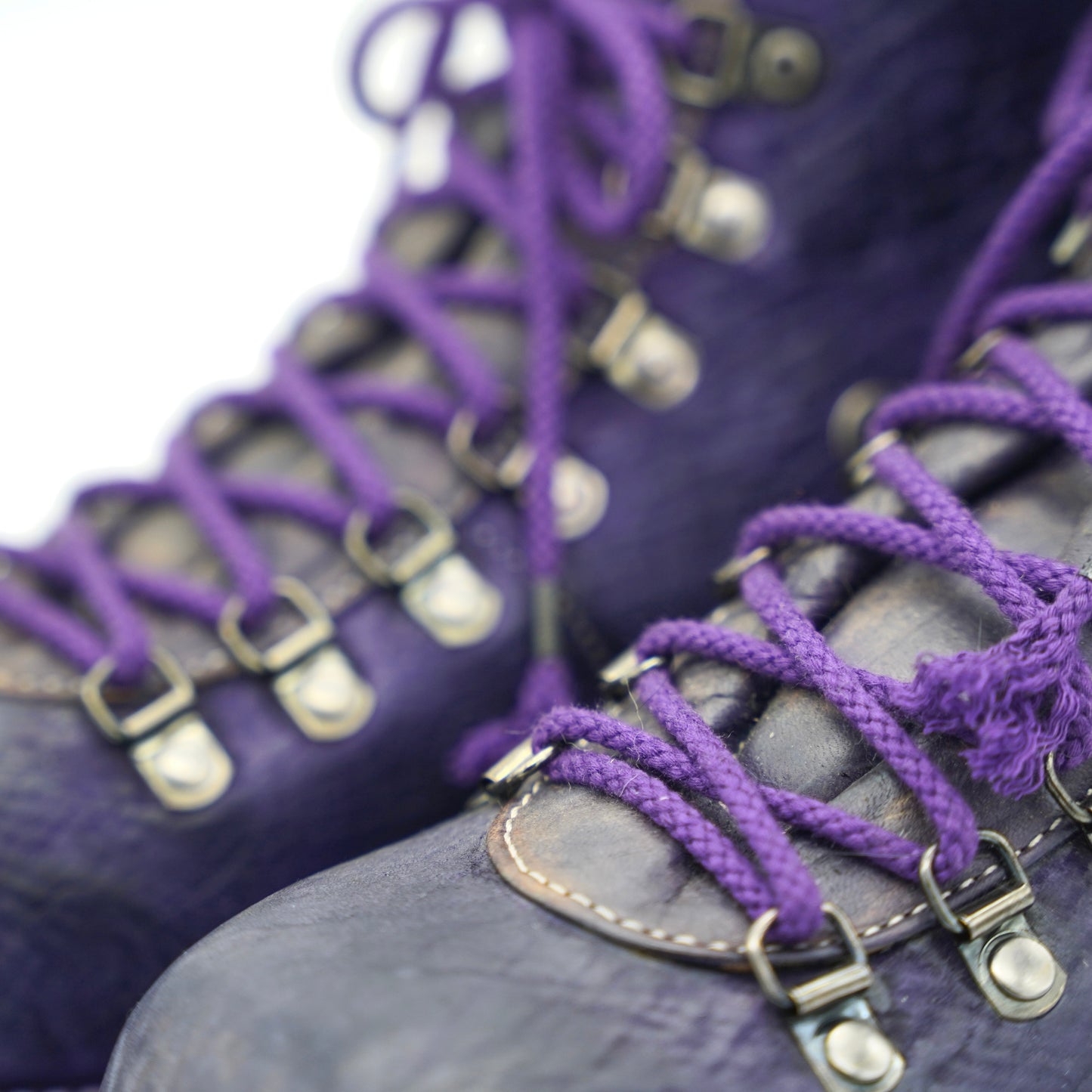 Mountain Boots / Waxed Horse Butt / PURPLE