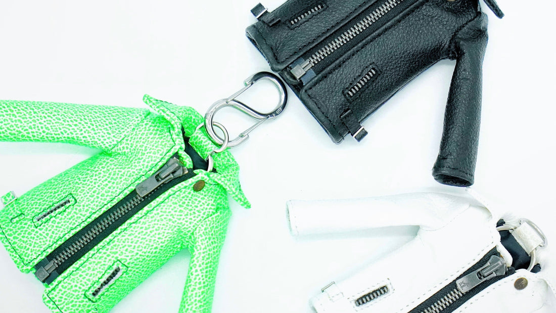 形を与えた日用品についてのメモ -Mini Jacket Key Holder-