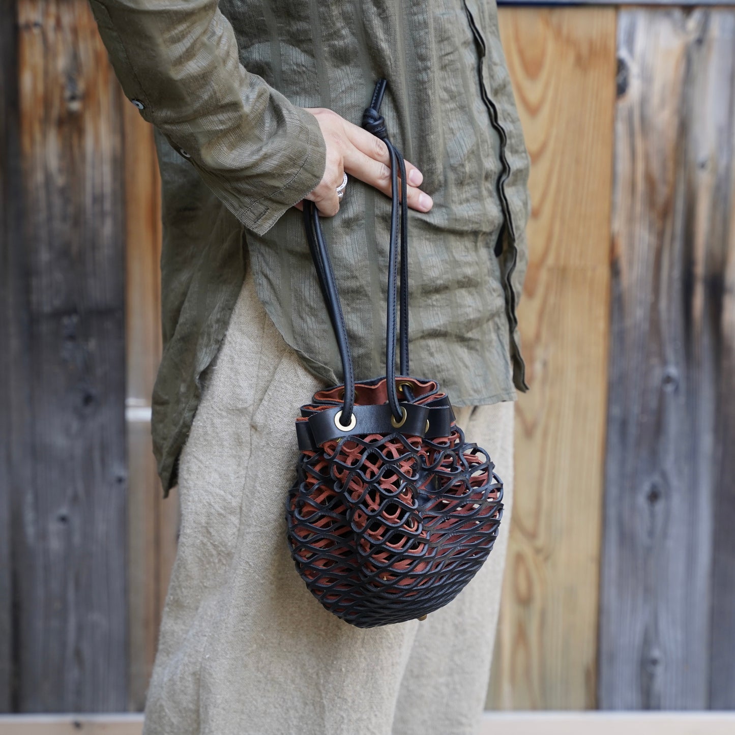 ORBIT Bag -circle-