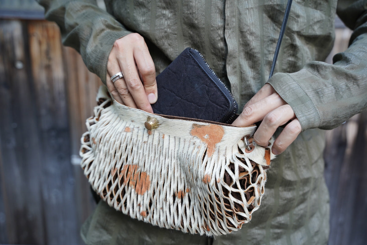 ORBIT BAG / SQUARE / HAIRLY HORSE