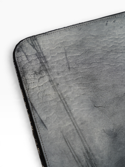 ZIP PORTFOLIO / SHRUNKEN HORSEBUTT / WHITE WAX