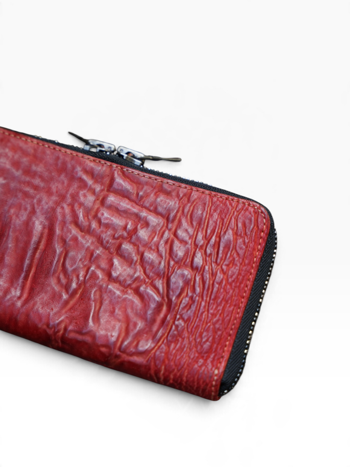 ROUND ZIP LONG WALLET / WAXED HORSE BUTT / RED