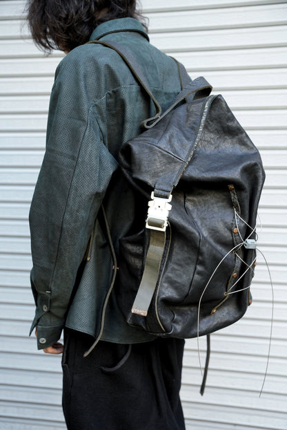 METAL WIRE RUCKSACK / OIL HORSE / BLACK