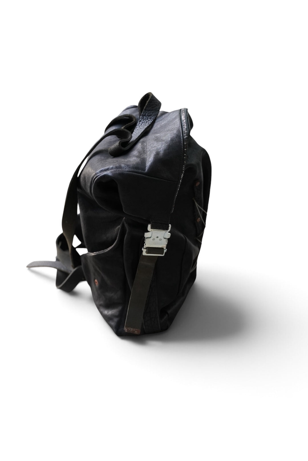 METAL WIRE RUCKSACK / OIL HORSE / BLACK