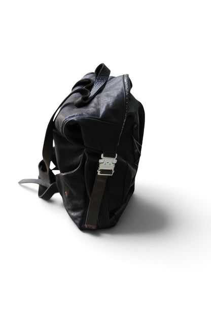 METAL WIRE RUCKSACK / OIL HORSE / BLACK