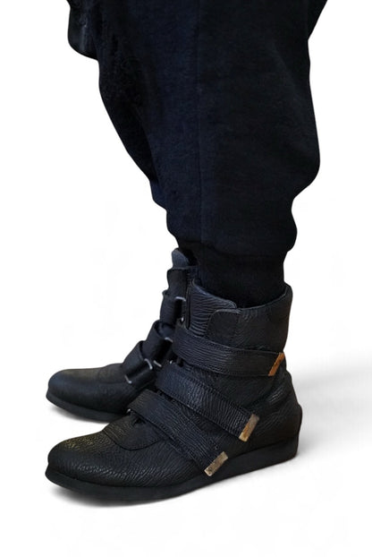 LIMITED / GERMAN SNEAKER / JP SHARK / 42 / BLACK