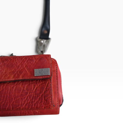 Wallet bag / WAXED HORSE BUTT / RED