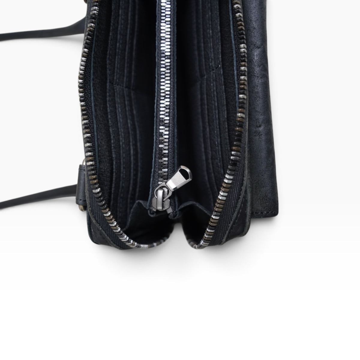 Wallet bag / WAXED HORSE BUTT / black