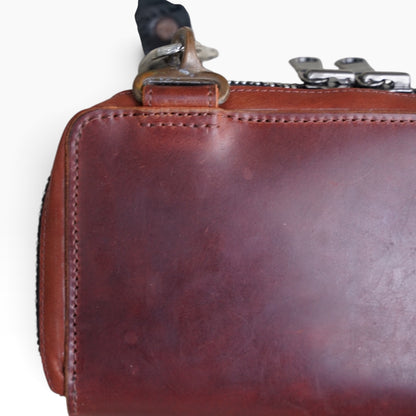 Wallet bag / WAXED HORSE BUTT / BROWN BURGHUNDY