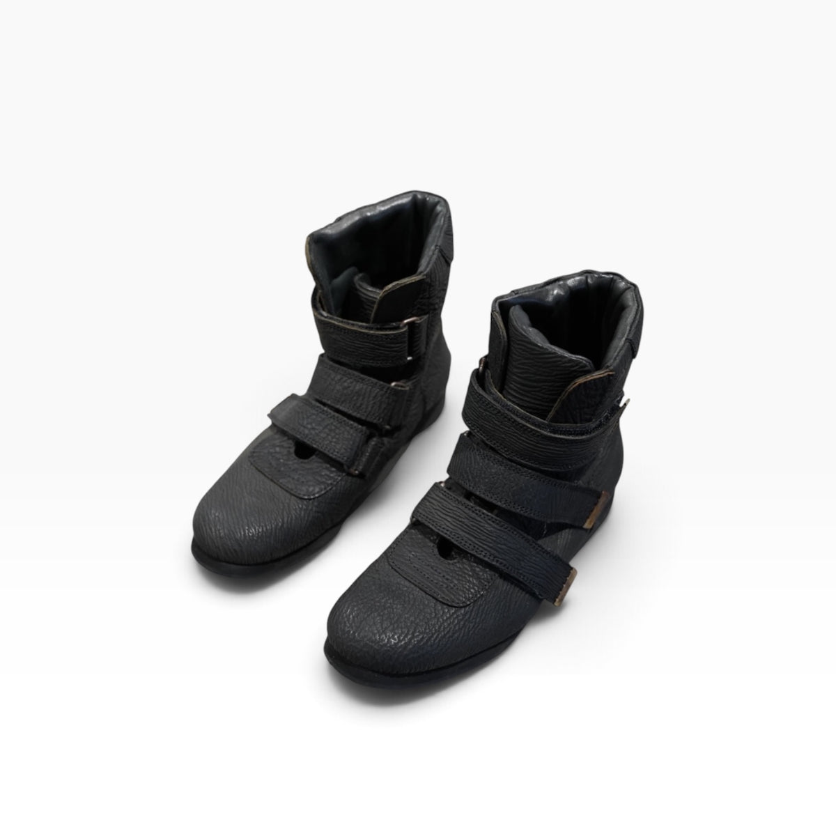 LIMITED / GERMAN SNEAKER / JP SHARK / 42 / BLACK