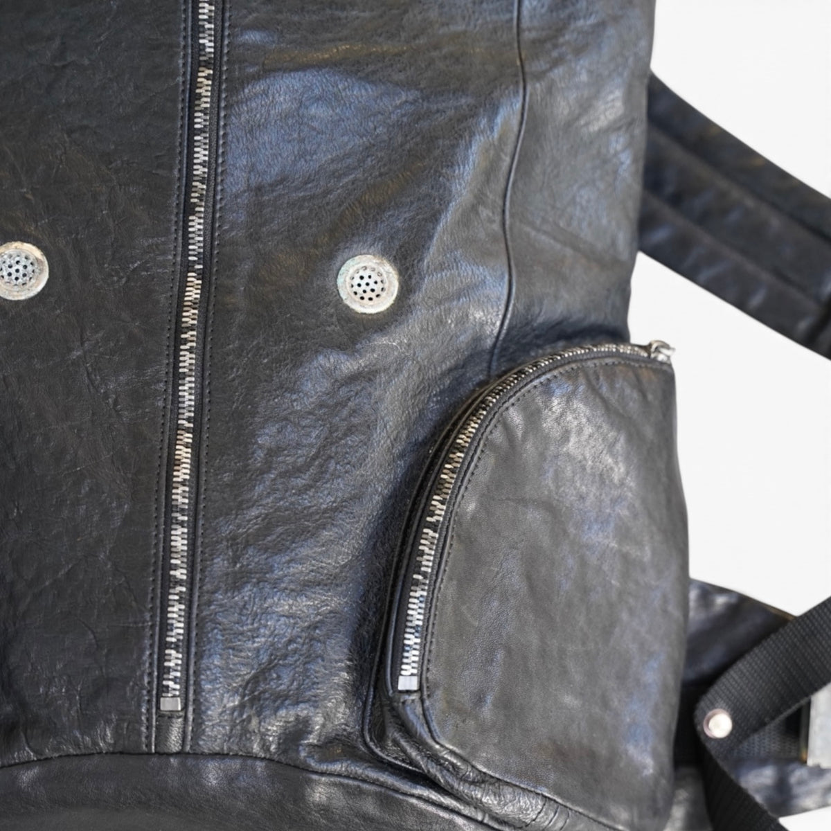 TRIPLE-ONE ZIP RUCKSACK