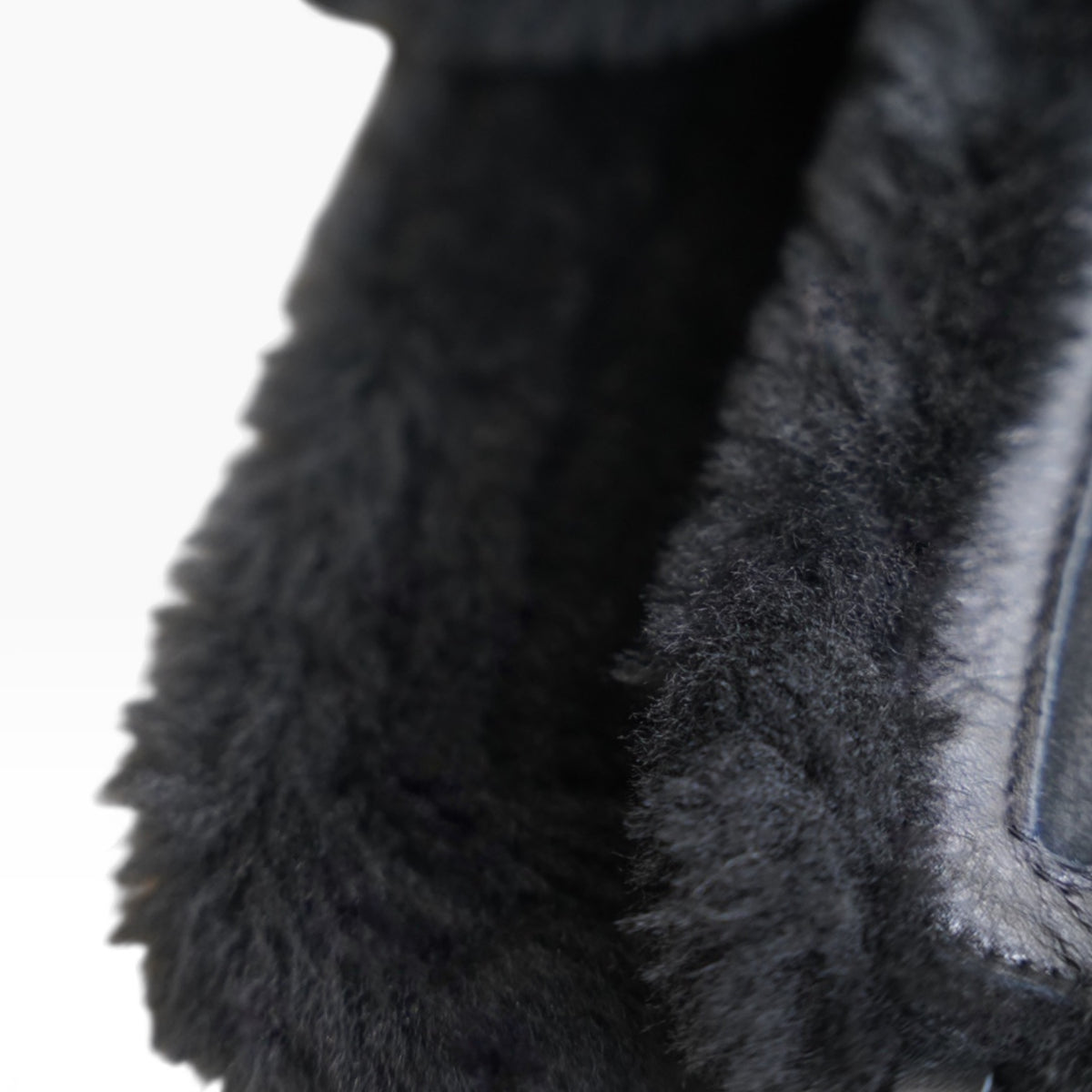 AVIATOR CAP / SHEARLING / MERINO SHEEP / BLACK